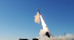 Rubio konfirmon bisedimet me Ukrainën për Patriotët – ekspertët paralajmërojnë se prodhimi është vite larg Rubio konfirmon bisedimet me Ukrainën për Patriotët – ekspertët paralajmërojnë se prodhimi është vite larg