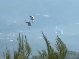 Shikoni videon e rrëzimit të tmerrshëm të helikopterit në Greqi, ku mbetën dy persona të vdekur Shikoni videon e rrëzimit të tmerrshëm të helikopterit në Greqi, ku mbetën dy persona të vdekur