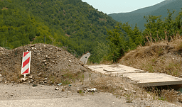 Prokuroria е Maqedonisë nuk zbulon detaje rreth aksidentit me tre viktima në Bllacë Prokuroria е Maqedonisë nuk zbulon detaje rreth aksidentit me tre viktima në Bllacë