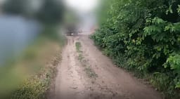 Dronët tokësorë ukrainas dërgojnë furnizime dhe evakuojnë të plagosur nën sulme ruse Dronët tokësorë ukrainas dërgojnë furnizime dhe evakuojnë të plagosur nën sulme ruse