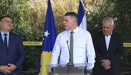 Rasti i intelektualëve të zhdukur të Mitrovicës, Policia e mori dosjen nga EULEX -17 gërmime u kryen nga viti 1999 në zonën e Zubin Potokut Rasti i intelektualëve të zhdukur të Mitrovicës, Policia e mori dosjen nga EULEX -17 gërmime u kryen nga viti 1999 në zonën e Zubin Potokut