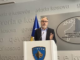 Zogiani i reagon restorantit “Liqeni i Dukagjinit”: Vendimi për mbyllje dorëzohet të hënën, procesverbali është dorëzuar te KRU Gjakova Zogiani i reagon restorantit “Liqeni i Dukagjinit”: Vendimi për mbyllje dorëzohet të hënën, procesverbali është dorëzuar te KRU Gjakova