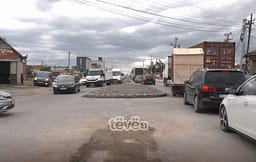 “Rrethi problematik në Bibaj”, krijohen kolona – banorët nuk e duan, kanë edhe një emërtim interesant “Rrethi problematik në Bibaj”, krijohen kolona – banorët nuk e duan, kanë edhe një emërtim interesant