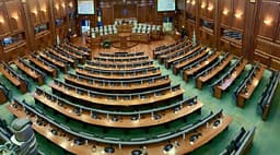 Deputetja e PDK-së: Vetëvendosje i ka votat për konstituim, s’duhet të ketë arsyetime Deputetja e PDK-së: Vetëvendosje i ka votat për konstituim, s’duhet të ketë arsyetime
