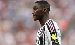 Juventusi e zyrtarizon transferimin e Kolo Muanit Juventusi e zyrtarizon transferimin e Kolo Muanit