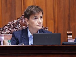 Deputeti serb e quajti Kosovën fqinj, Brnabiq e kundërshton me narrativën zyrtare të Beogradit Deputeti serb e quajti Kosovën fqinj, Brnabiq e kundërshton me narrativën zyrtare të Beogradit