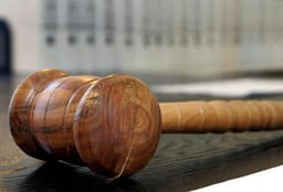 Vrasja në Aktash, mbrojtësi i njërit të akuzuar thotë se prokurori një ditë do tregojë sa hetues i ndërroi: Si u vendos arma AK-47 në trupin e viktimës? Vrasja në Aktash, mbrojtësi i njërit të akuzuar thotë se prokurori një ditë do tregojë sa hetues i ndërroi: Si u vendos arma AK-47 në trupin e viktimës?