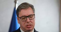 Vuçiq nis ofensivën nacionaliste para zgjedhjeve, Kosovën e përdor sërish si kartë politike Vuçiq nis ofensivën nacionaliste para zgjedhjeve, Kosovën e përdor sërish si kartë politike