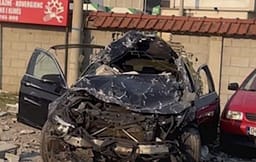 Aksident i rëndë në Prizren, vetura me targa të huaja përfundon në mur Aksident i rëndë në Prizren, vetura me targa të huaja përfundon në mur
