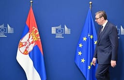 Serbia vazhdon të distancohet nga politika e BE-së, refuzon t’u bashkohet sanksioneve kundër Bjellorusisë Serbia vazhdon të distancohet nga politika e BE-së, refuzon t’u bashkohet sanksioneve kundër Bjellorusisë