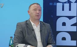 Zemaj: Vendimi i Bekim Sejdiut jo vetëm që e ka rrëzu qeverinë, i ka çu deputetët e LDK’së te shpija Zemaj: Vendimi i Bekim Sejdiut jo vetëm që e ka rrëzu qeverinë, i ka çu deputetët e LDK’së te shpija