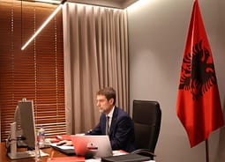 Deklarata e Spajiq për dy vendet që duan destabilizimin e Malit të Zi, Hoxha del me sqarim pasi u aludua për Shqipërinë Deklarata e Spajiq për dy vendet që duan destabilizimin e Malit të Zi, Hoxha del me sqarim pasi u aludua për Shqipërinë