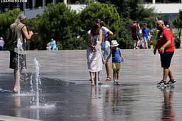 Vala e të nxehtit kaplon edhe Shqipërinë Vala e të nxehtit kaplon edhe Shqipërinë