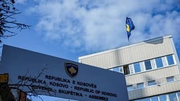 “Republika s’mund të mbahet peng”, një grup intelektualësh e akademikësh apel për formimin e institucioneve “Republika s’mund të mbahet peng”, një grup intelektualësh e akademikësh apel për formimin e institucioneve