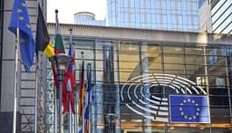 Shqipëria drejt BE-së, Komisioni Evropian gati të japë mbështetjen për anëtarësimin në 2027 Shqipëria drejt BE-së, Komisioni Evropian gati të japë mbështetjen për anëtarësimin në 2027