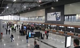 Paraqiti pasaportë belge që dyshohet se nuk ishte e tij, shtetasi iranian dërgohet në Migracion Paraqiti pasaportë belge që dyshohet se nuk ishte e tij, shtetasi iranian dërgohet në Migracion