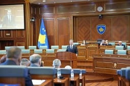 KDI thirrje Kurtit të propozojë kandidatin për kryetar Kuvendi: Negociatat për president i vazhdoni pastaj KDI thirrje Kurtit të propozojë kandidatin për kryetar Kuvendi: Negociatat për president i vazhdoni pastaj