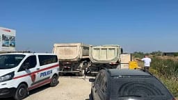 Tensione në Aeroportin e Vlorës, bllokohen sërish hyrjet e kantierit Tensione në Aeroportin e Vlorës, bllokohen sërish hyrjet e kantierit