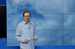 Meteorologu Rugova: Viti 2027 mund të jetë edhe më i nxehtë Meteorologu Rugova: Viti 2027 mund të jetë edhe më i nxehtë