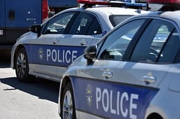 Policia kryen kontroll në një shtëpi në Ferizaj, sekuestron armë dhe 16 fishekë Policia kryen kontroll në një shtëpi në Ferizaj, sekuestron armë dhe 16 fishekë