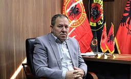 Gucati për Marshin e 1 Tetorit: Pres pjesëmarrje nga të gjitha trevat shqiptare, në apel do të dalim fitimtarë Gucati për Marshin e 1 Tetorit: Pres pjesëmarrje nga të gjitha trevat shqiptare, në apel do të dalim fitimtarë