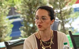 Deputetja e VV s’përmbahet ndaj prodhuesve që protestuan me PDK’në te qeveria: Prodhues të Zajednicës, prodhues të keq Deputetja e VV s’përmbahet ndaj prodhuesve që protestuan me PDK’në te qeveria: Prodhues të Zajednicës, prodhues të keq