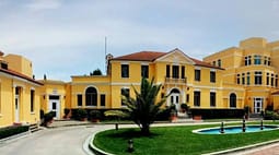SHBA miratoi huan 302 milionë dollarësh për mbrojtjen shqiptare, Ambasada amerikane në Tiranë: Mbështetje për modernizimin e Forcave të Armatosura SHBA miratoi huan 302 milionë dollarësh për mbrojtjen shqiptare, Ambasada amerikane në Tiranë: Mbështetje për modernizimin e Forcave të Armatosura