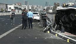 “Fëmija u rikthye në jetë”, policia saktëson të dhënat për aksidentin e furgonit: Viktimë mbeti vetëm shoferi, shtatë të lënduar rëndë “Fëmija u rikthye në jetë”, policia saktëson të dhënat për aksidentin e furgonit: Viktimë mbeti vetëm shoferi, shtatë të lënduar rëndë