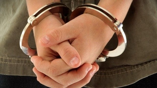 Arrestohet shtetasi serb në Shkup, dyshohet për përgatitjen e një vrasje me pagesë Arrestohet shtetasi serb në Shkup, dyshohet për përgatitjen e një vrasje me pagesë