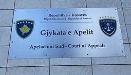 Apeli e kthen përsëri në rigjykim rastin ndaj të akuzuarve se i vunë zjarrin një restoranti në magjistralen Ferizaj-Prishtinë Apeli e kthen përsëri në rigjykim rastin ndaj të akuzuarve se i vunë zjarrin një restoranti në magjistralen Ferizaj-Prishtinë