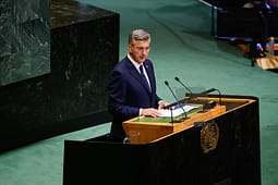 Kryeministri kroat kritikon Serbinë në OKB për nderimin e kriminelit të luftës Mlladiq Kryeministri kroat kritikon Serbinë në OKB për nderimin e kriminelit të luftës Mlladiq