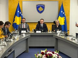 Shpenzimet qeveritare arritën nivel rekord në tremujorin e dytë Shpenzimet qeveritare arritën nivel rekord në tremujorin e dytë