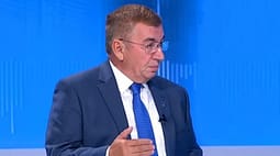 Bajrami kritikon klasën politike: Këto përplasje po i shkaktojnë humbje Kosovës Bajrami kritikon klasën politike: Këto përplasje po i shkaktojnë humbje Kosovës