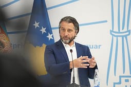 ‘‘Kontrata është lidhur në qeverisjen e VV’së’’, Rama kërkon hetim nga PSRK për çështjen e NPB’së: Do mbrojmë pronën publike ‘‘Kontrata është lidhur në qeverisjen e VV’së’’, Rama kërkon hetim nga PSRK për çështjen e NPB’së: Do mbrojmë pronën publike