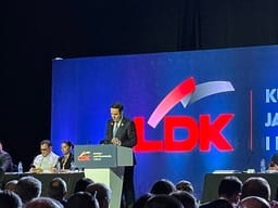 Abdixhiku: Kur në rrëzim dhe rreth tij provohet të reduktohet kjo shtëpi, LDK nuk del më e bashkuar Abdixhiku: Kur në rrëzim dhe rreth tij provohet të reduktohet kjo shtëpi, LDK nuk del më e bashkuar
