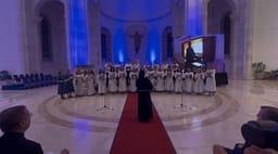 Dhjetë vjet nga shenjtërimi i Nënë Terezës, koncert solemn në Katedralen e Prishtinës Dhjetë vjet nga shenjtërimi i Nënë Terezës, koncert solemn në Katedralen e Prishtinës