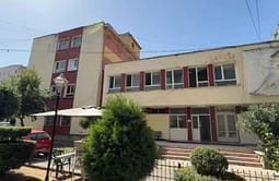 Vdekja e 37-vjeçares shtatzënë, nis hetimi ndaj 3 mjekëve në maternitetin e Pogradecit Vdekja e 37-vjeçares shtatzënë, nis hetimi ndaj 3 mjekëve në maternitetin e Pogradecit