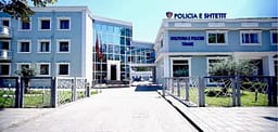 Terrorizoi ish-të dashurën për 2 muaj, e rrëmbeu me forcë në makinë dhe e dhunoi, pranga 33-vjeçarit Terrorizoi ish-të dashurën për 2 muaj, e rrëmbeu me forcë në makinë dhe e dhunoi, pranga 33-vjeçarit