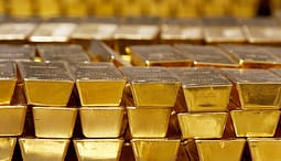 Banka qendrore holandeze zhvendos 86 tonë ar nga SHBA-ja dhe Kanadaja në Britani, duke përmendur “trazirat gjeopolitike” Banka qendrore holandeze zhvendos 86 tonë ar nga SHBA-ja dhe Kanadaja në Britani, duke përmendur “trazirat gjeopolitike”
