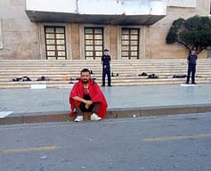 Pas letrës publike të Ramës, protestuesi i përgjigjet: Mos e përdor fotografinë time për të fshehur dështimet e tua Pas letrës publike të Ramës, protestuesi i përgjigjet: Mos e përdor fotografinë time për të fshehur dështimet e tua