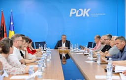Mblidhet kryesia e PDK-së, nisin përgatitjet për procesin e brendshëm zgjedhor Mblidhet kryesia e PDK-së, nisin përgatitjet për procesin e brendshëm zgjedhor