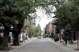 Mot i ndryshueshëm, priten reshje lokale shiu dhe erë lokalisht e fortë Mot i ndryshueshëm, priten reshje lokale shiu dhe erë lokalisht e fortë