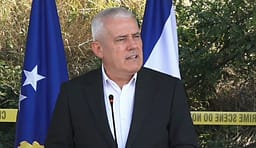 Gërmimet në Zubin Potok – Sveçla falënderon EULEX’in për ndihmën gjatë zhvarrimeve Gërmimet në Zubin Potok – Sveçla falënderon EULEX’in për ndihmën gjatë zhvarrimeve