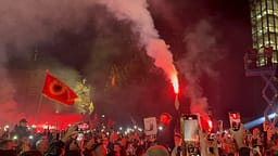 Përfundon nata e tetë e protestës kundër vendimit të Speciales Përfundon nata e tetë e protestës kundër vendimit të Speciales