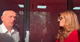 Ganimete Musliu pyet sigurimin e Qeverisë për Kurtin: Veç po më intereson a ka hy brenda? Ganimete Musliu pyet sigurimin e Qeverisë për Kurtin: Veç po më intereson a ka hy brenda?