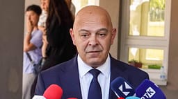 Gjini përshëndet vendimin e LDK-së: Kurti synon kontroll të plotë mbi institucionet Gjini përshëndet vendimin e LDK-së: Kurti synon kontroll të plotë mbi institucionet
