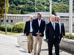 Kongresmenët kërkojnë sanksione kundër zyrtarëve të RS për glorifikimin e Mlladiçit Kongresmenët kërkojnë sanksione kundër zyrtarëve të RS për glorifikimin e Mlladiçit
