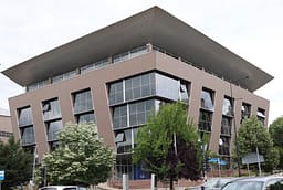 Subvencionimi i librave – MASH u kërkon prindërve të deklarojnë se paratë janë përdorur për blerjen e teksteve shkollore Subvencionimi i librave – MASH u kërkon prindërve të deklarojnë se paratë janë përdorur për blerjen e teksteve shkollore