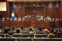 Kushtetuejsa vendos për kërkesën e PDK’së: Kuvendi u konstituua me vonesë, Qeveria e ligjshme, afati i fundit për Presidentin 6 tetori Kushtetuejsa vendos për kërkesën e PDK’së: Kuvendi u konstituua me vonesë, Qeveria e ligjshme, afati i fundit për Presidentin 6 tetori