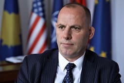 Lladrovci: Të fillojë numërimi mbrapa edhe për krijimin e institucioneve të shtetit Lladrovci: Të fillojë numërimi mbrapa edhe për krijimin e institucioneve të shtetit